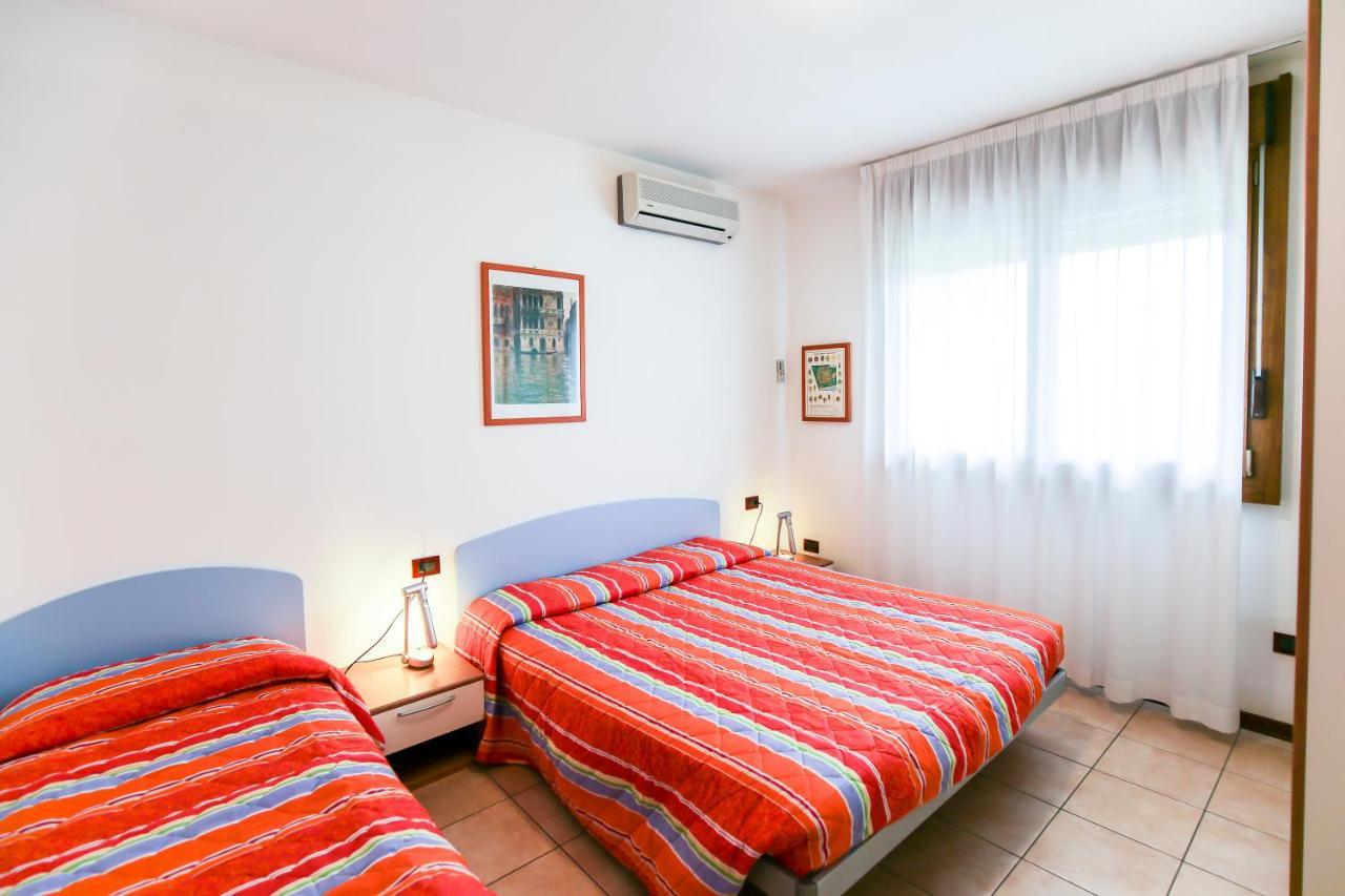 Olmi Lido Altanea Apartment Caorle Ngoại thất bức ảnh