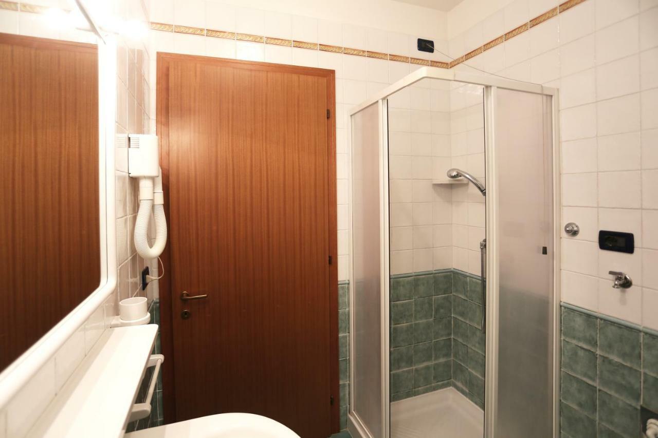 Olmi Lido Altanea Apartment Caorle Ngoại thất bức ảnh
